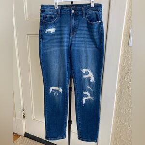 Judy blue thermal patch distressed boyfriend jeans size 7 / 28‎